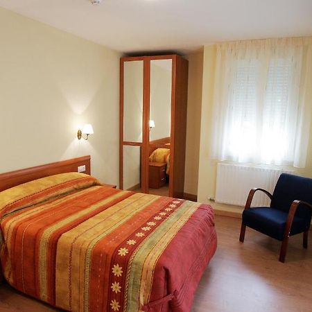 Hostal Hispanico II Salamanca Exteriör bild